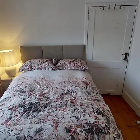 Charming & Comfy 2bd In Trendy Neighbourhood شقة دبلن